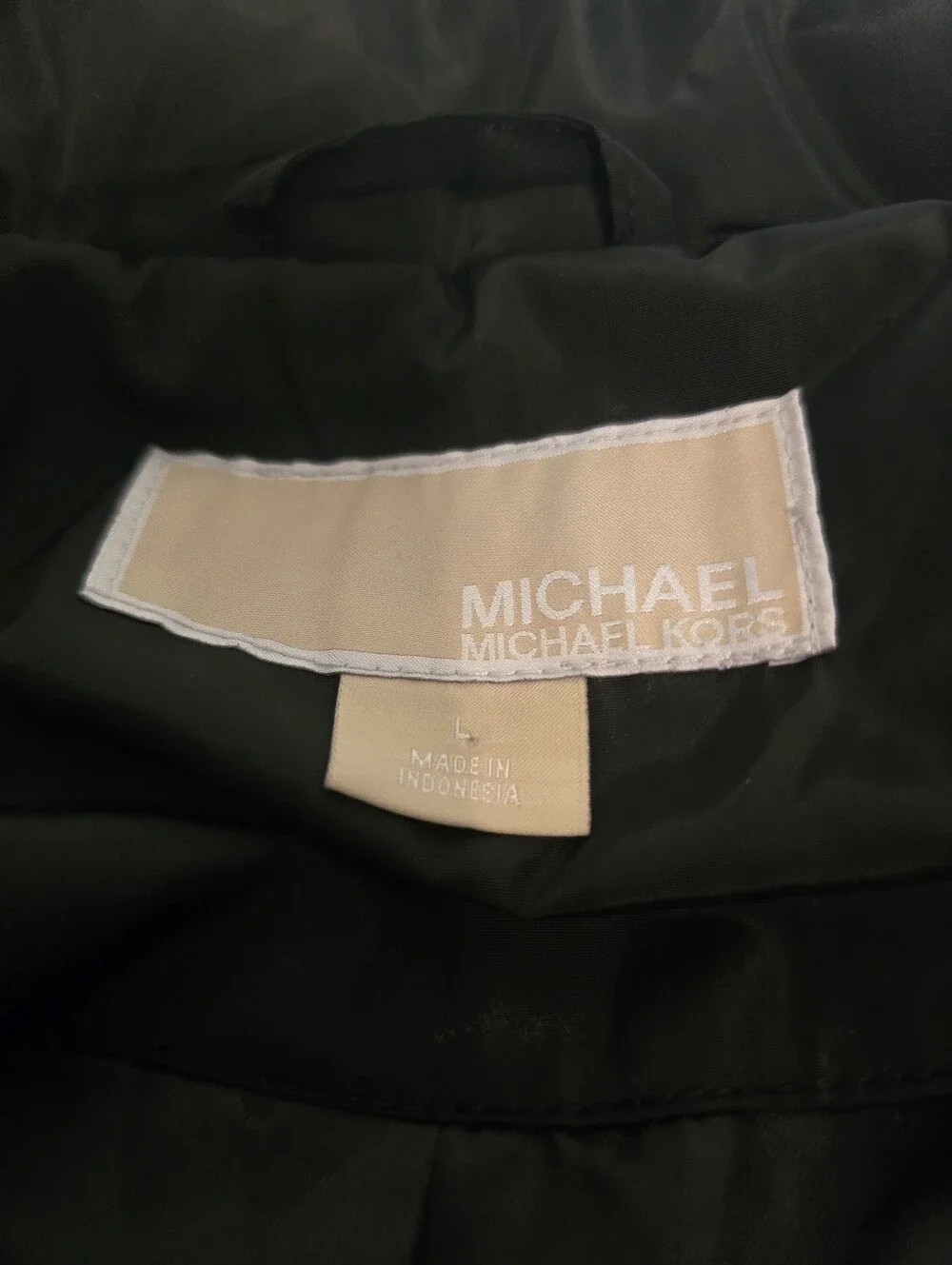 ​Michael Kors Quilted Puffer Coat Black Gold Hardware Sustainable Insulation L